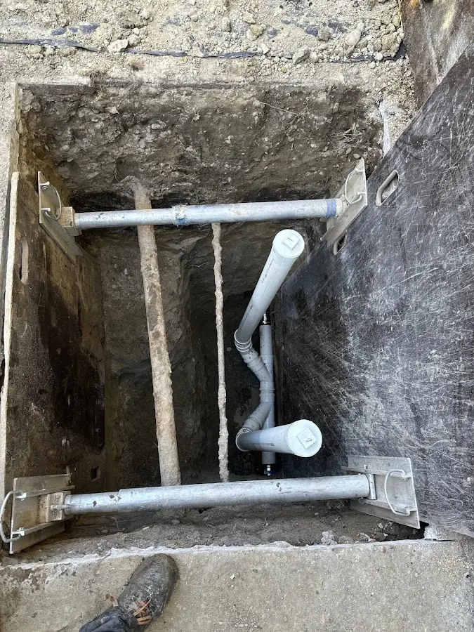 Experienced plumber completing Gas Line Repair work in Athens